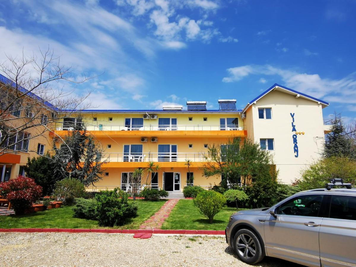 Vila Oranj Hotel Costinesti Luaran gambar